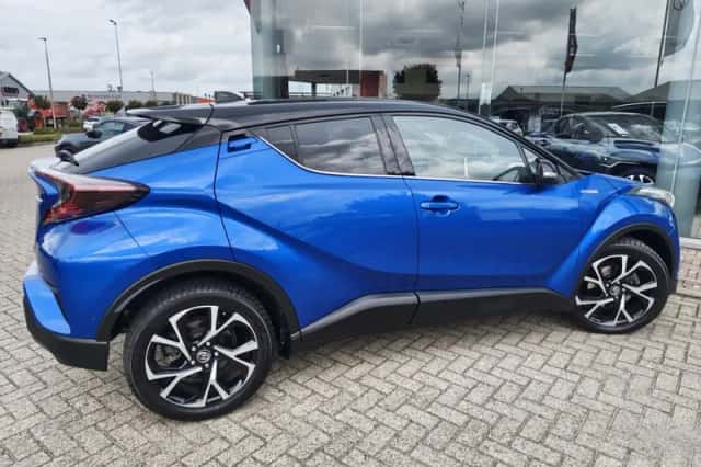 Toyota C-HR (2020) thumbnail 5
