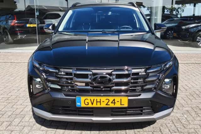 Hyundai Tucson (2025) thumbnail 6