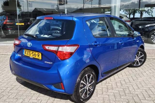 Toyota Yaris (2018) thumbnail 4