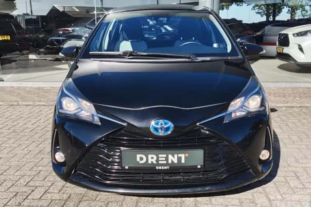 Toyota Yaris (2019) thumbnail 6
