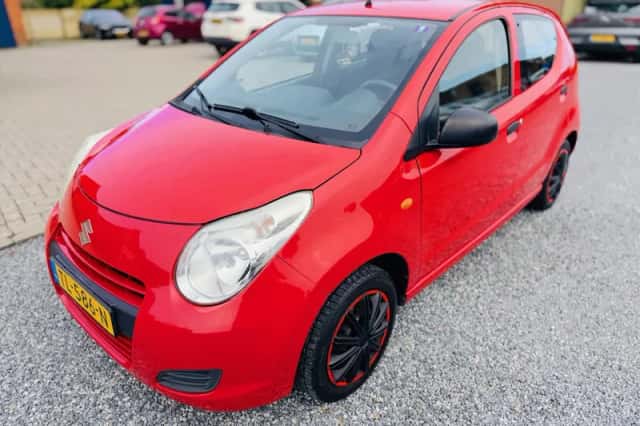 Suzuki Alto (2010) thumbnail 1