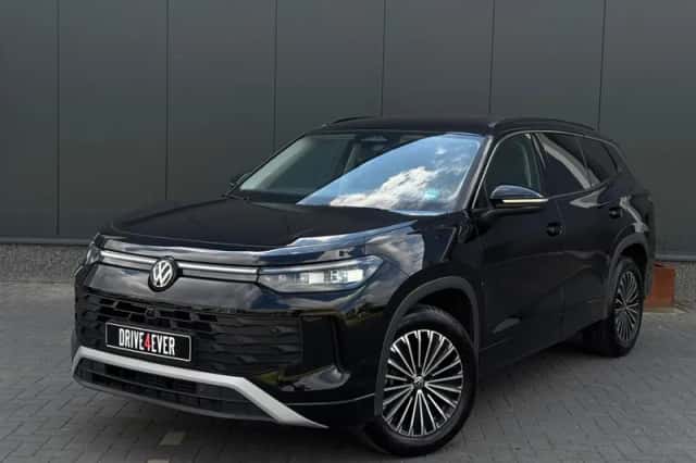 Volkswagen Tayron (2025) thumbnail 1