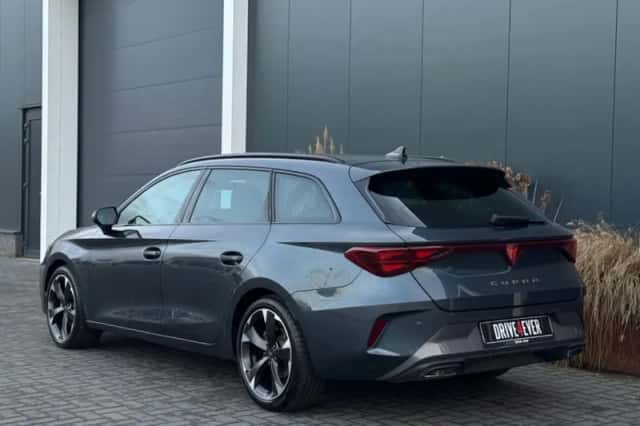 CUPRA Leon Sportstourer (2025) thumbnail 5