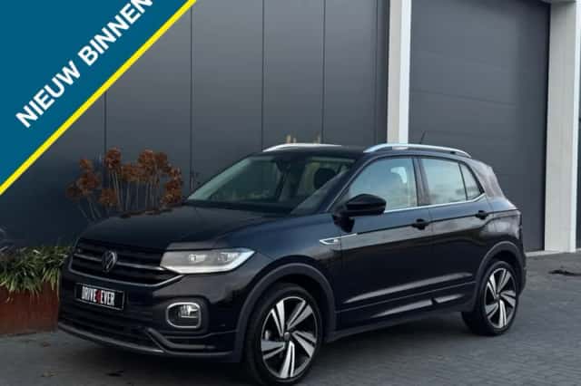 Volkswagen T-Cross (2023) thumbnail 1