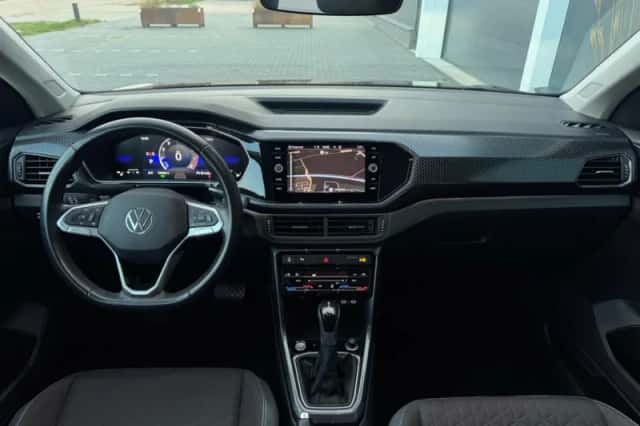 Volkswagen T-Cross (2023) thumbnail 2
