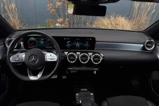 Mercedes-Benz CLA-Klasse (2021) thumbnail 2