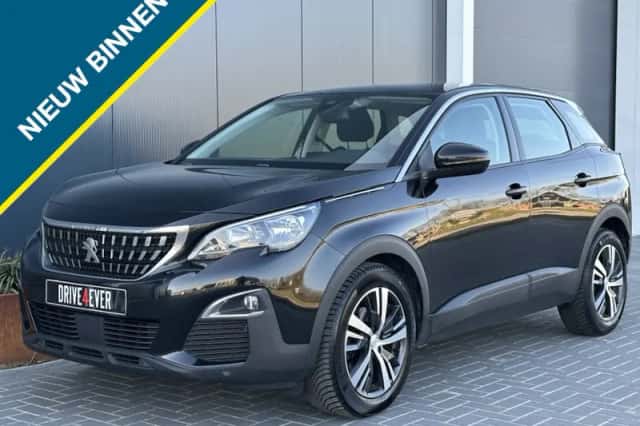 Peugeot 3008 (2020) thumbnail 4