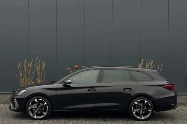 CUPRA Leon Sportstourer (2025) thumbnail 4