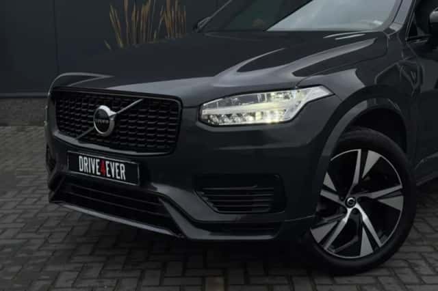 Volvo XC90 (2021) thumbnail 4