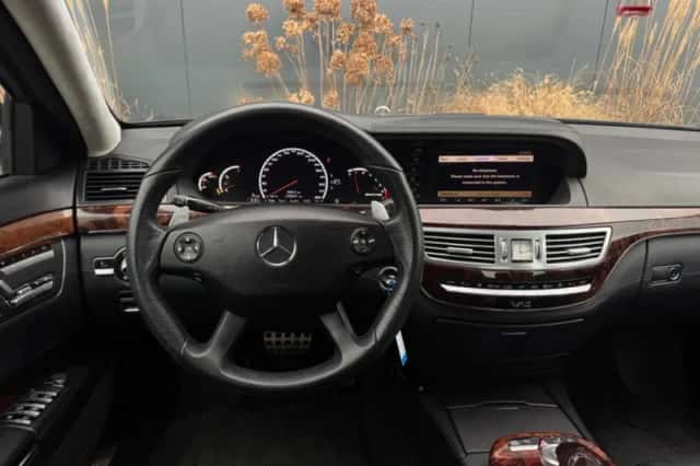 Mercedes-Benz S-Klasse (2006) thumbnail 2
