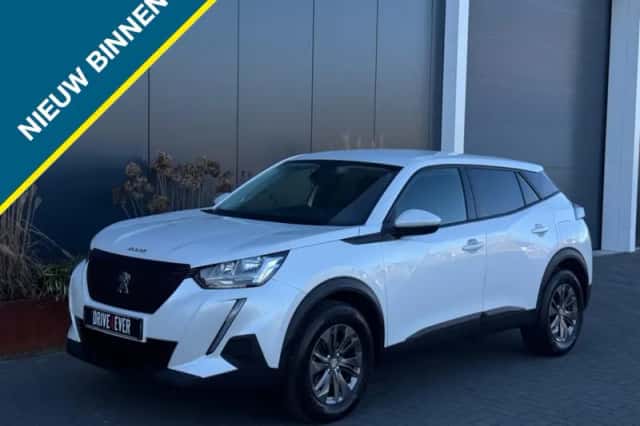 Peugeot 2008 (2021) thumbnail 1