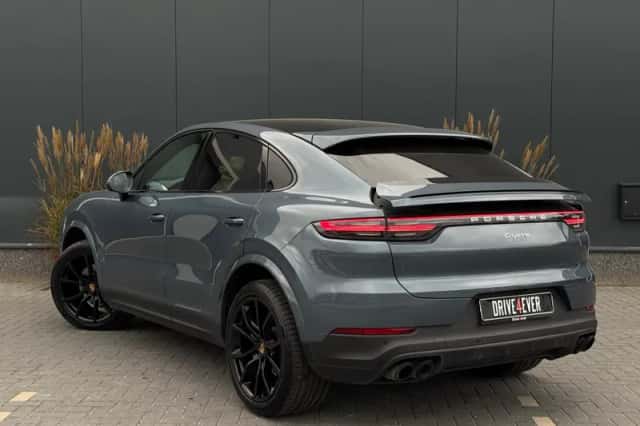 Porsche Cayenne Coupé (2019) thumbnail 5