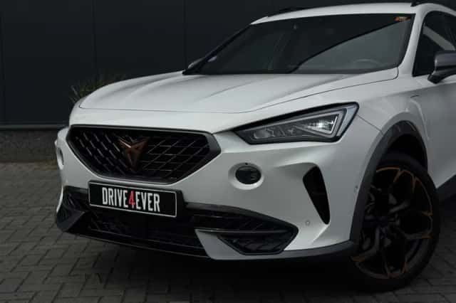CUPRA Formentor (2023) thumbnail 5