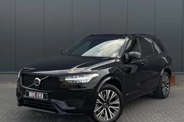 Volvo XC90 (2024) thumbnail 1