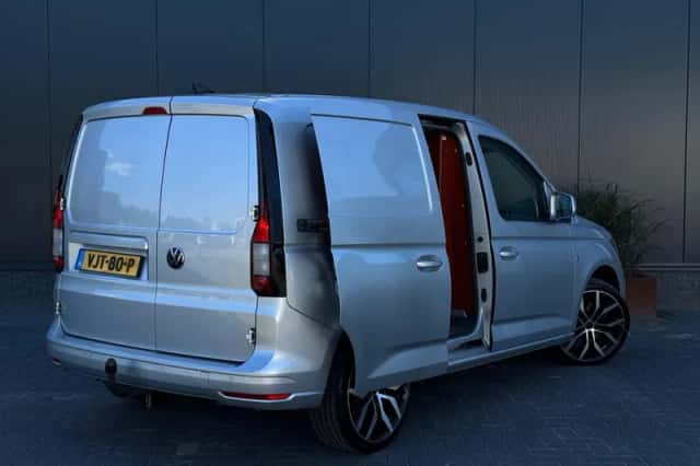 Volkswagen Caddy (2021) thumbnail 6