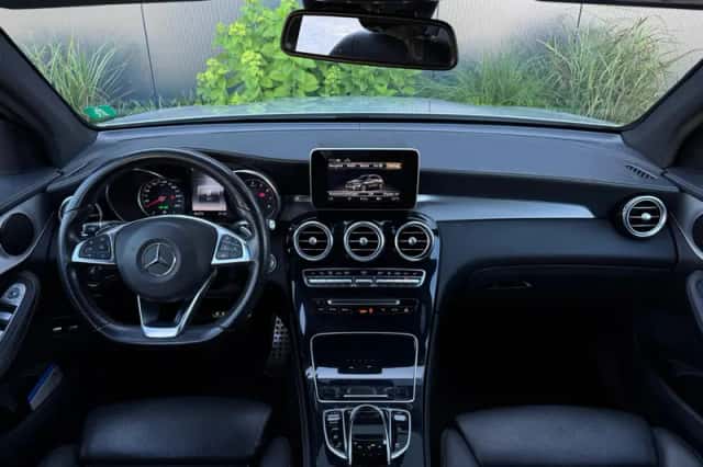 Mercedes-Benz GLC-Klasse (2018) thumbnail 2