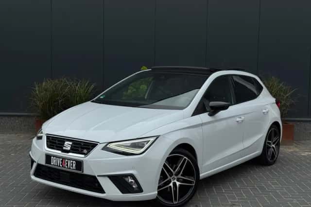 SEAT Ibiza (2022) thumbnail 1