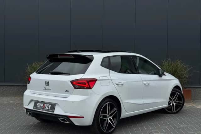 SEAT Ibiza (2022) thumbnail 3