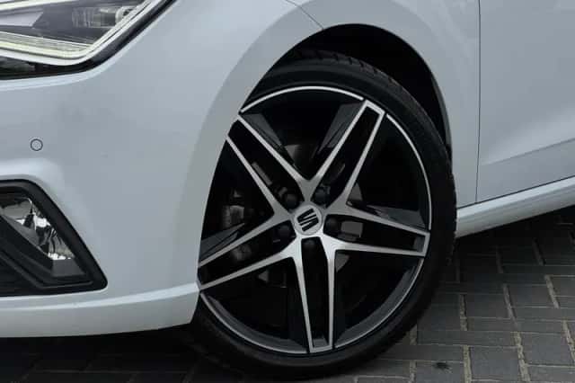 SEAT Ibiza (2022) thumbnail 6