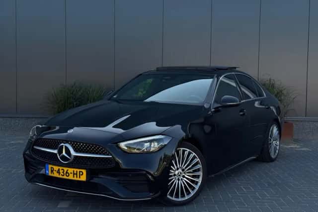 Mercedes-Benz C-Klasse (2022) thumbnail 1