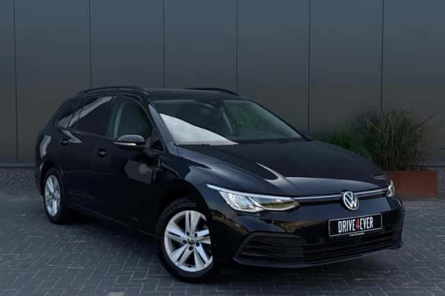 Volkswagen Golf (2020) thumbnail 4