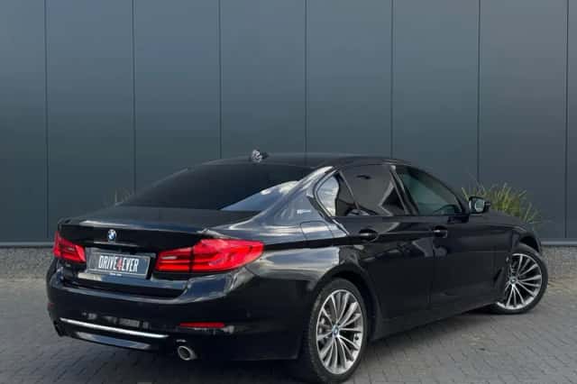 BMW 5-Serie (2018) thumbnail 3