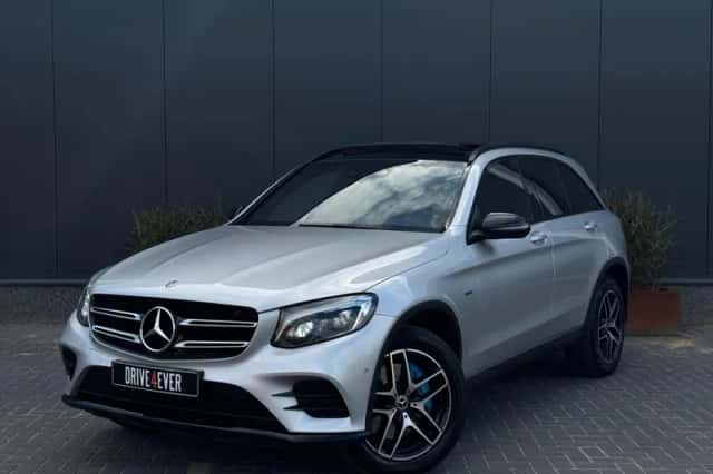Mercedes-Benz GLC-Klasse (2018) thumbnail 1