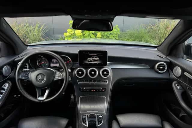 Mercedes-Benz GLC-Klasse (2018) thumbnail 2