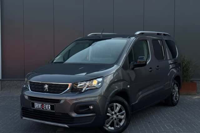 Peugeot Rifter (2022) thumbnail 1