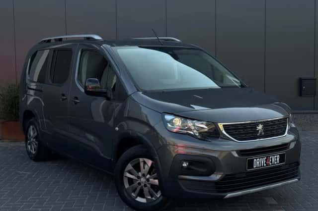 Peugeot Rifter (2022) thumbnail 4