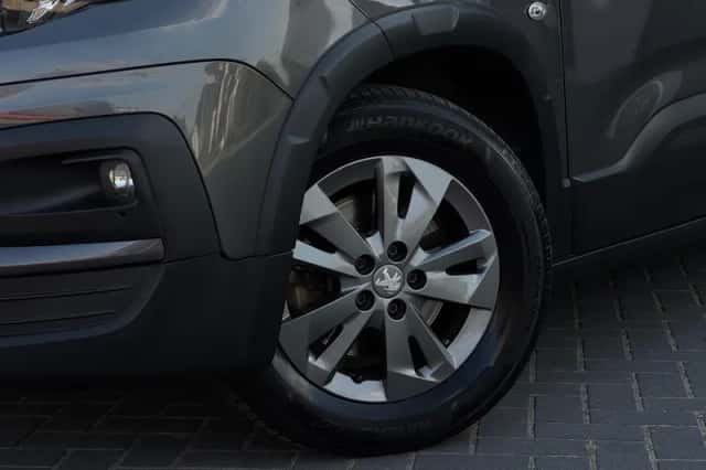 Peugeot Rifter (2022) thumbnail 6