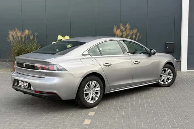 Peugeot 508 (2021) thumbnail 3