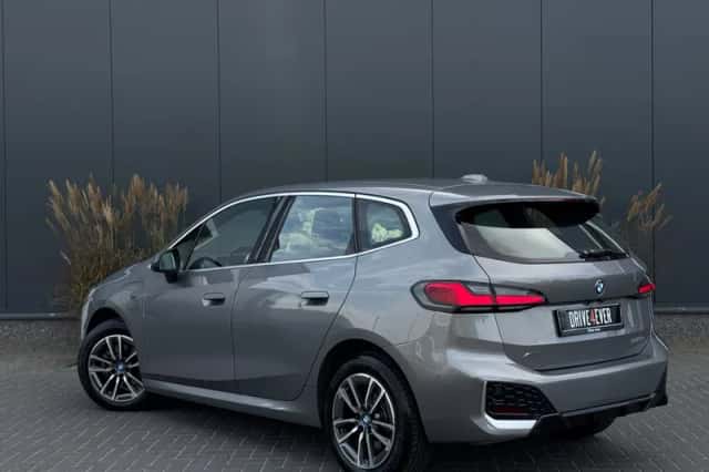 BMW 2-Serie Active Tourer (2023) thumbnail 5