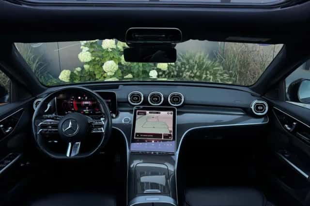 Mercedes-Benz C-Klasse (2022) thumbnail 2