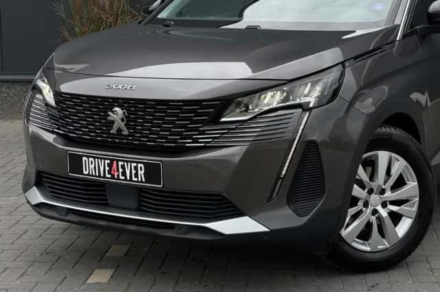 Peugeot 3008 (2021) thumbnail 6