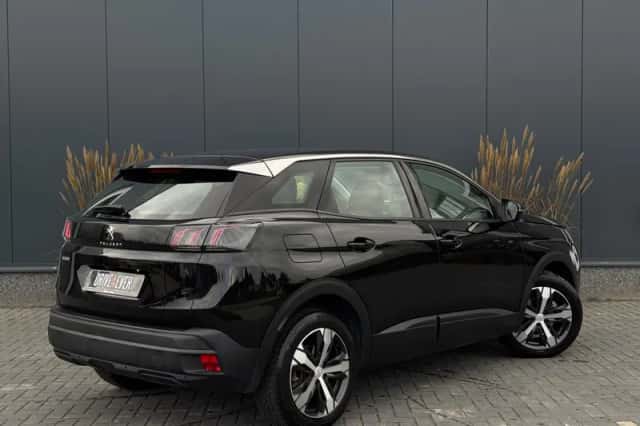 Peugeot 3008 (2021) thumbnail 3