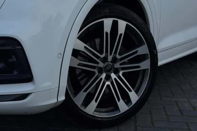 Audi SQ5 (2017) thumbnail 6