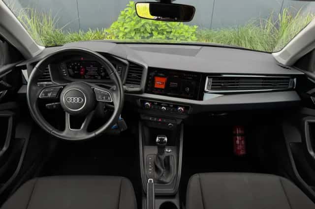 Audi A1 (2022) thumbnail 2