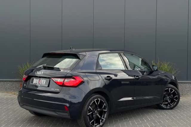 Audi A1 (2022) thumbnail 3