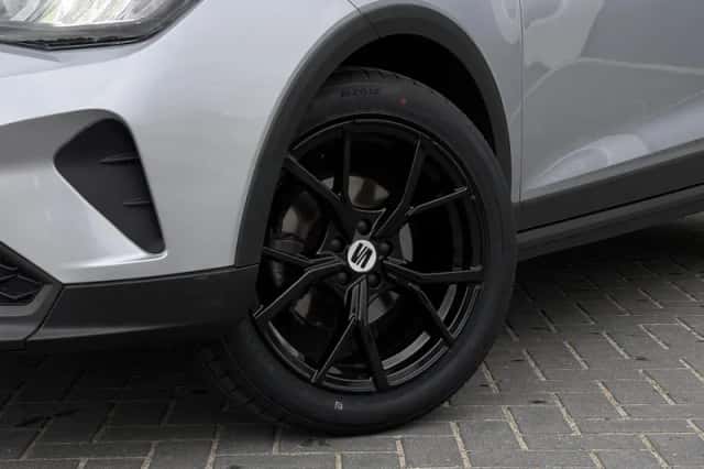 SEAT Arona (2023) thumbnail 5