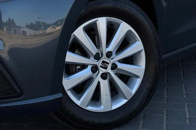 SEAT Ibiza (2023) thumbnail 6