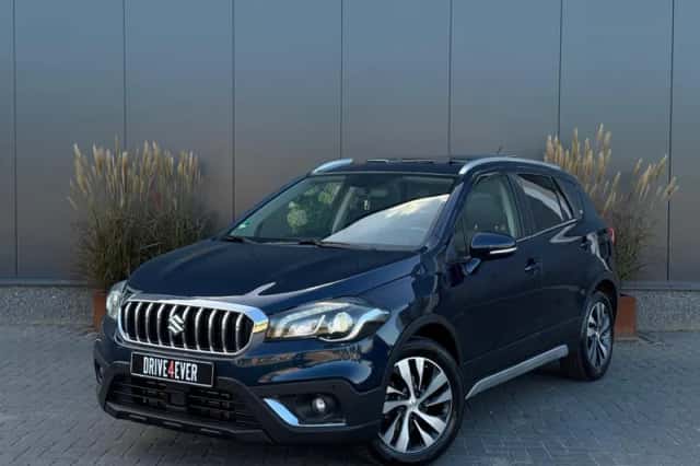 Suzuki S-Cross (2019) thumbnail 1