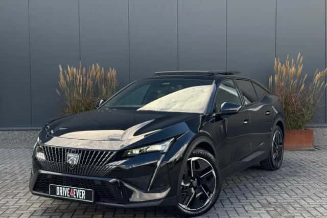 Peugeot 408 (2024) thumbnail 1