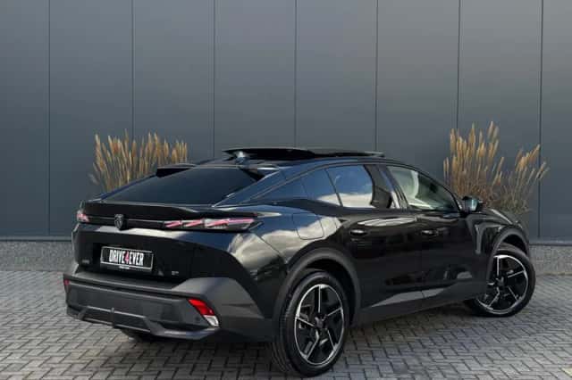 Peugeot 408 (2024) thumbnail 3