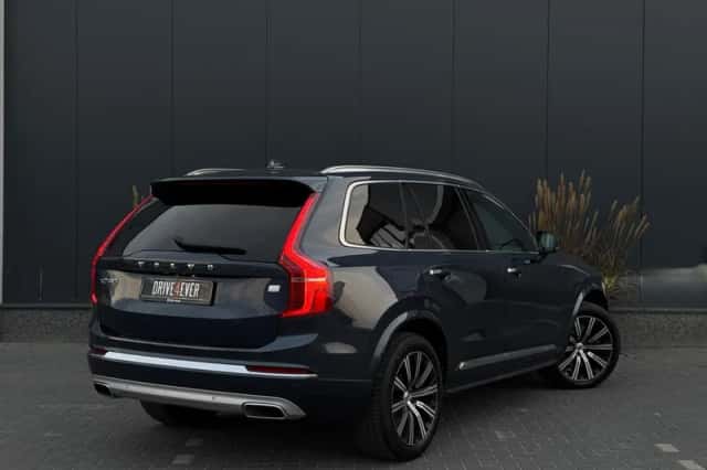 Volvo XC90 (2021) thumbnail 3