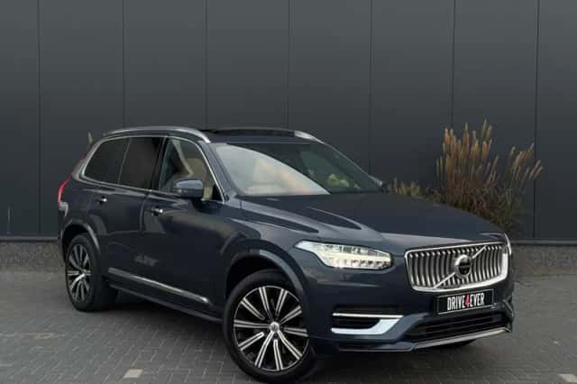 Volvo XC90 (2021) thumbnail 4