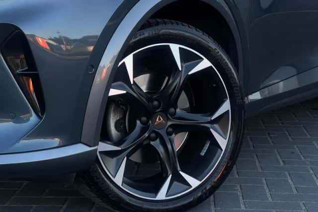 CUPRA Formentor (2021) thumbnail 6