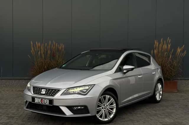 SEAT Leon (2019) thumbnail 1