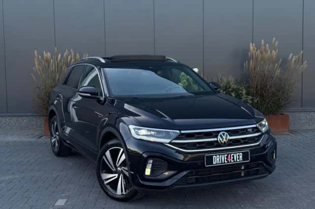 Volkswagen T-Roc (2023) thumbnail 4