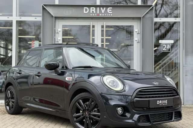 MINI John Cooper Works (2021) thumbnail 4